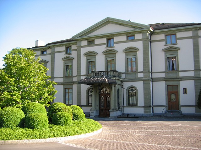 18. kvtna 2004 18:38:53