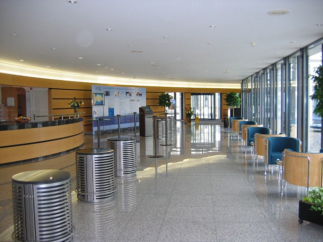 20. kvtna 2004 11:06:56